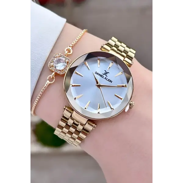Daniel Klein DKISTE1014 Gold Renk Hediye Paketli Kadın Kol Saati ve Bileklik