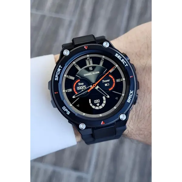 Daniel Klein DKISTE1047 Siyah Renk Pusulalı Barometreli Hediye Paketli Android/ios Uyumlu Akıllı Saat