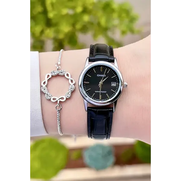 Casio CSISTE22 Kasası Gümüş Kordonu Siyah Renk Hediye Paketli Kadın Kol Saati