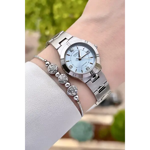 Casio CSISTE17 Kadranı Mavi Kordonu Gümüş Renk Hediye Paketli Kadın Kol Saati