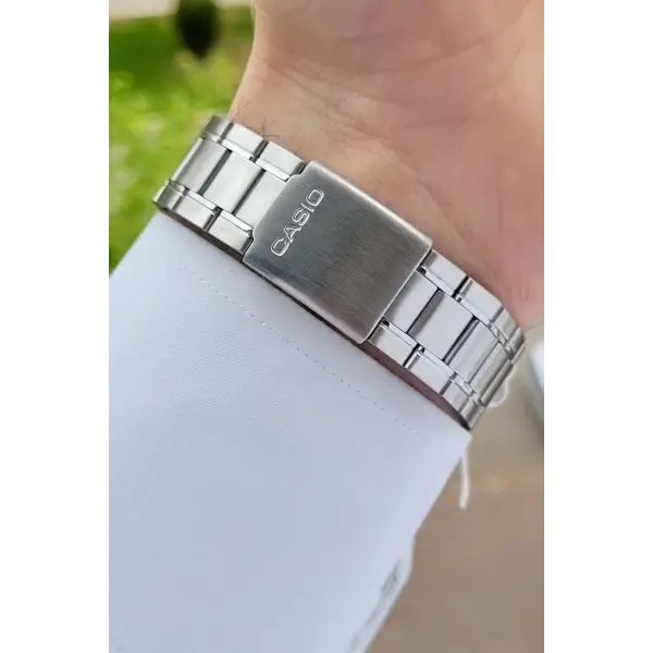 Casio CSISTE14 Kadranı Siyah Kordonu Gümüş Renk Takvim ve Günlü Hediye Paketli Erkek Kol Saati