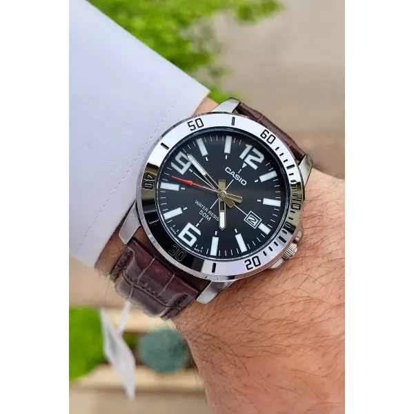 Casio CSISTE10 Kasası Gümüş Kordonu Kahverengi Renk Hediye Paketli Erkek Kol Saati