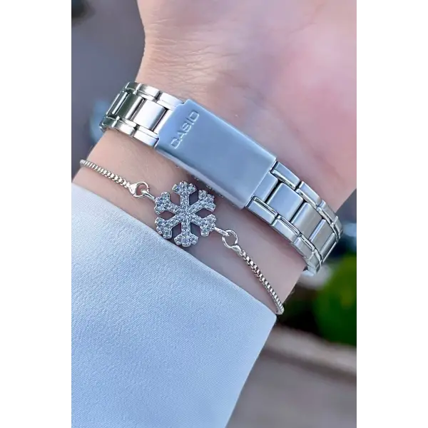 Casio CS1ISTE27 Kadranı Siyah Kordonu Gümüş Renk Hediye Paketli Kadın Kol Saati