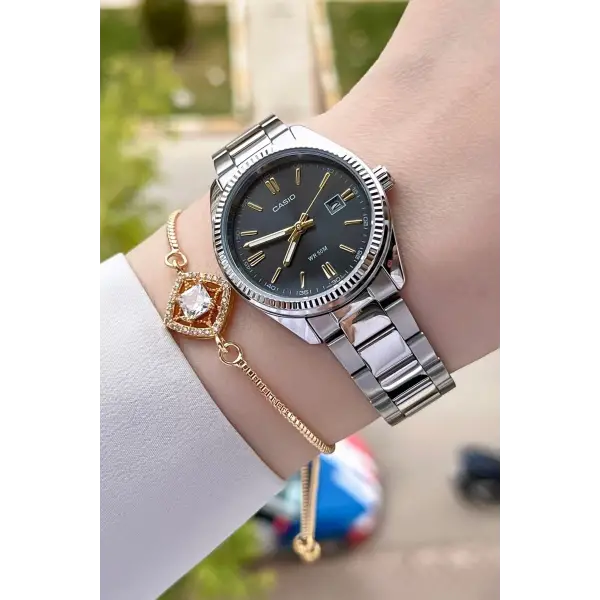 Casio CSISTE16 Kadranı Füme Kordonu Gümüş Renk Hediye Paketli Kadın Kol Saati