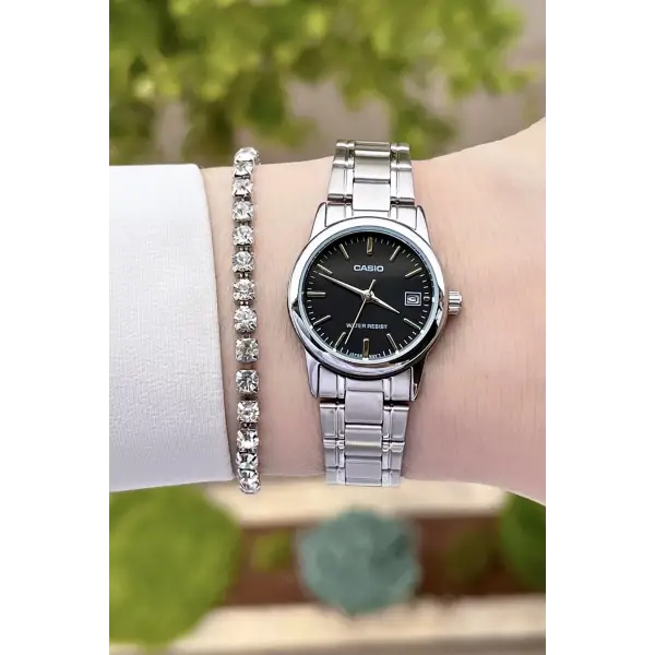 Casio CSISTE21 Kadranı Siyah Kordonu Gümüş Renk Hediye Paketli Kadın Kol Saati