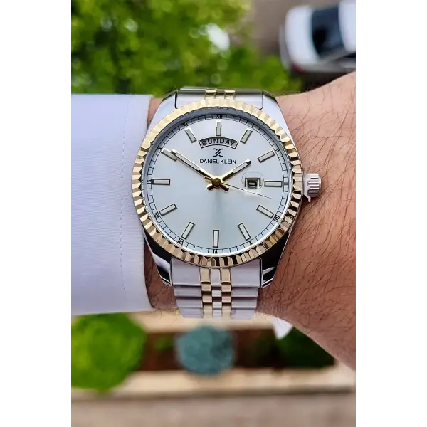 Daniel Klein DKISTE1170 Gold Gümüş Renk Hediye Paketli Takvim ve Gün Fonksiyonlu Erkek Kol Saati