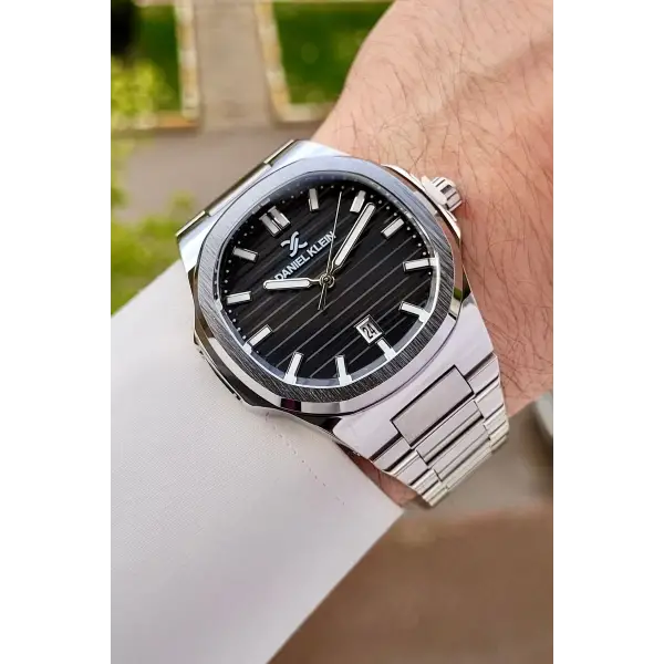 Daniel Klein DKISTE1171 Kadranı Siyah Kordonu Gümüş Renk Hediye Paketli Takvimli Erkek Kol Saati