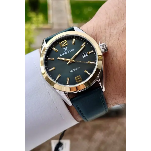 Daniel Klein DKISTE1175 Kasası Gümüş Kordonu ve Kadranı Yeşil Renk Hediye Paketli Takvimli Erkek Kol Saati