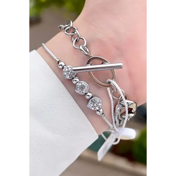 Freelook FLISTE41 Gümüş Renk Zincirli Hediye Paketli 5 ATM Kadın Kol Saati ve Bileklik