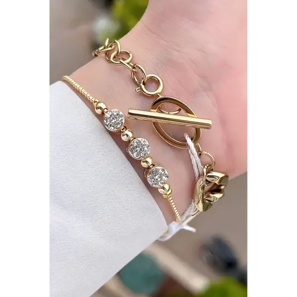 Freelook FLISTE40 Kadranı Gümüş Kordonu Gold Renk Zincirli Hediye Paketli 5 ATM Kadın Kol Saati ve Bileklik