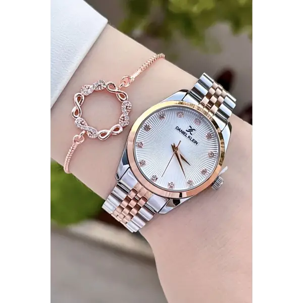 Daniel Klein DKISTE1196 Rose Gümüş Renk Hediye Paketli Kadın Kol Saati ve Bileklik