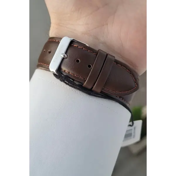 Daniel Klein DKISTE1200 Kasası Gümüş Kordonu Kahverengi Renk Hediye Paketli Kronometreli Erkek Kol Saati