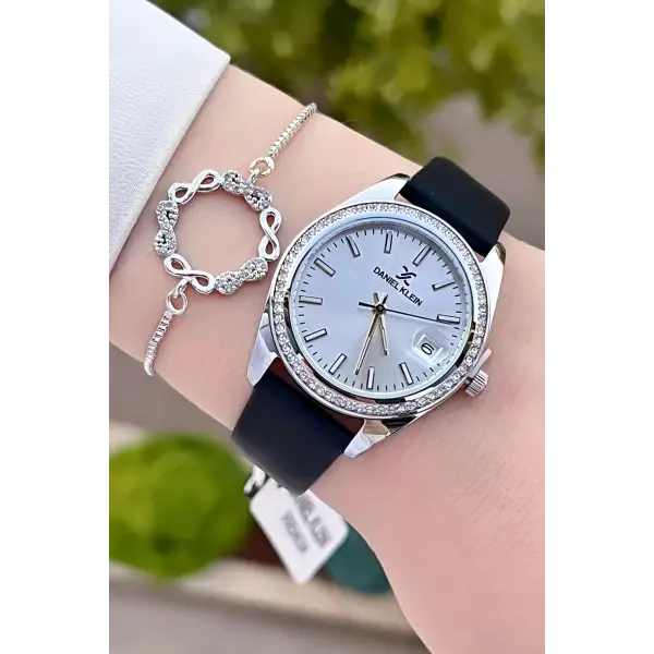 Daniel Klein DKISTE1205 Kasası Gümüş Kordonu Siyah Renk Hediye Paketli Kadın Kol Saati ve Bileklik