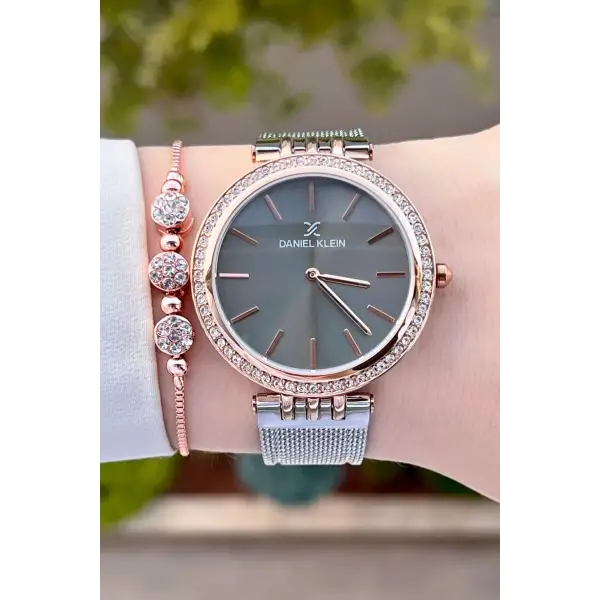 Daniel Klein DKISTE1223 Kasası Rose Kordonu Gümüş Renk Hediye Paketli Kadın Kol Saati ve Bileklik
