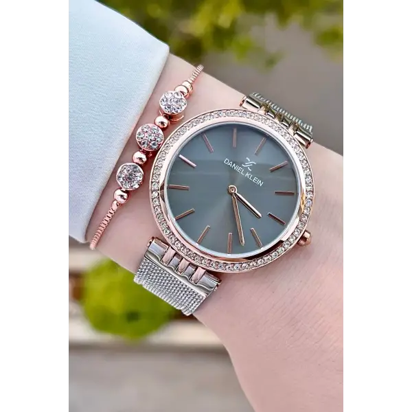 Daniel Klein DKISTE1223 Kasası Rose Kordonu Gümüş Renk Hediye Paketli Kadın Kol Saati ve Bileklik