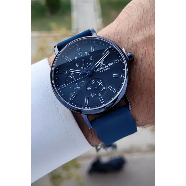 Daniel Klein DKISTE1272 Kasası Lacivert 4 Farklı Silikon Kordonlu İç Göstergeleri Aktif Hediye Paketli Erkek Kol Saati