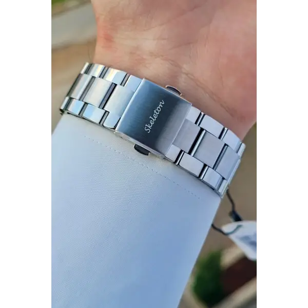 Daniel Klein DKISTE1261 Kadranı Siyah Kordonu Gümüş Renk Otomatik Takvimli Hediye Paketli Erkek Kol Saati