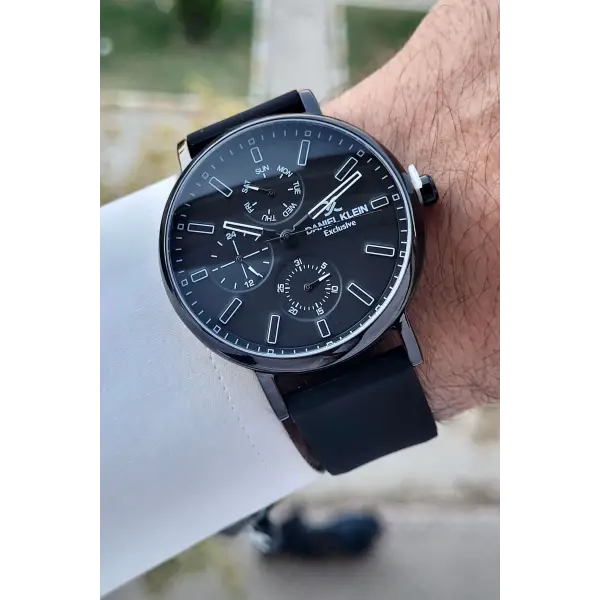 Daniel Klein DKISTE1271 Kasası Siyah 4 Farklı Silikon Kordonlu İç Göstergeleri Aktif Hediye Paketli Erkek Kol Saati