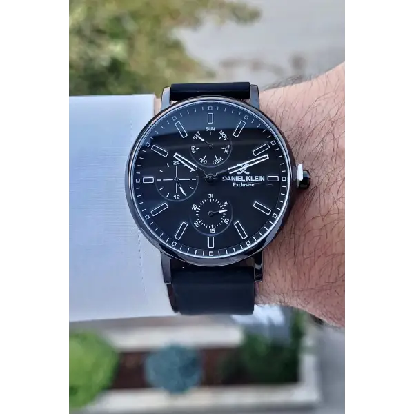 Daniel Klein DKISTE1271 Kasası Siyah 4 Farklı Silikon Kordonlu İç Göstergeleri Aktif Hediye Paketli Erkek Kol Saati