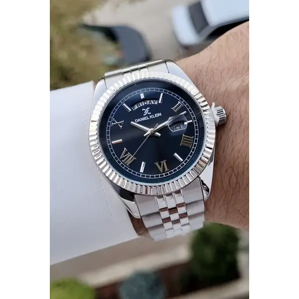 Daniel Klein DKISTE1303 Kadranı Lacivert Kordonu Gümüş Renk Takvim ve Gün Fonksiyonlu Erkek Kol Saati