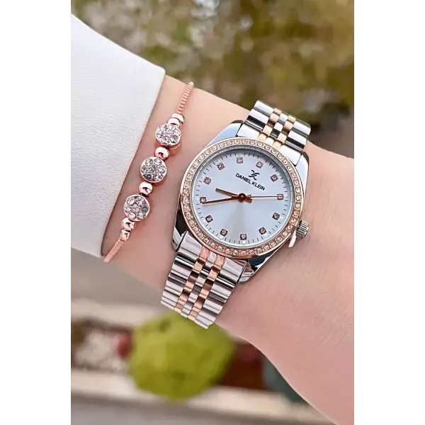 Daniel Klein DKISTE1354 Rose Gümüş Renk Hediye Paketli Kadın Kol Saati ve Bileklik