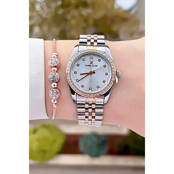 Daniel Klein DKISTE1354 Rose Gümüş Renk Hediye Paketli Kadın Kol Saati ve Bileklik