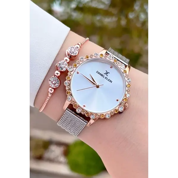 Daniel Klein DKISTE1410 Rose Gümüş Renk Hediye Paketli Kadın Kol Saati Ve Bileklik
