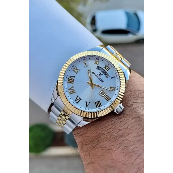 Daniel Klein DKISTE1398 Gold Gümüş Renk Takvim ve Gün Fonksiyonlu Hediye Paketli Erkek Kol Saati