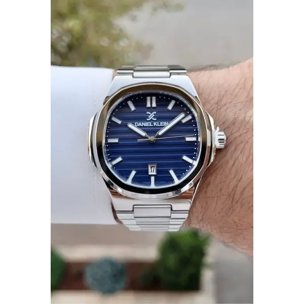 Daniel Klein DKISTE1393 Kadranı Lacivert Kordonu Gümüş Renk Hediye Paketli Takvimli Erkek Kol Saati