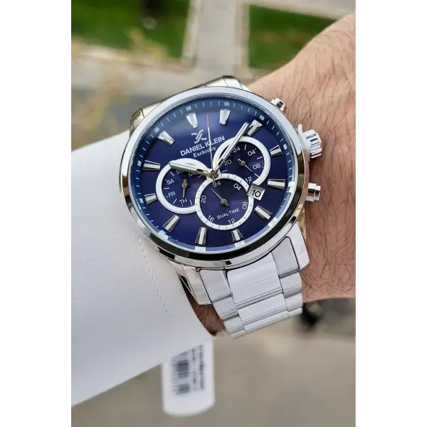 Daniel Klein DKISTE1390 Göstergeleri Aktif Kadranı Lacivert Kordonu Gümüş Renk Hediye Paketli Erkek Kol Saati