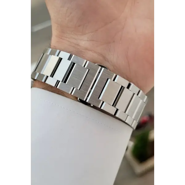 Daniel Klein DKISTE1450 Kadranı Siyah Kordonu Gümüş Renk Erkek Kol Saati