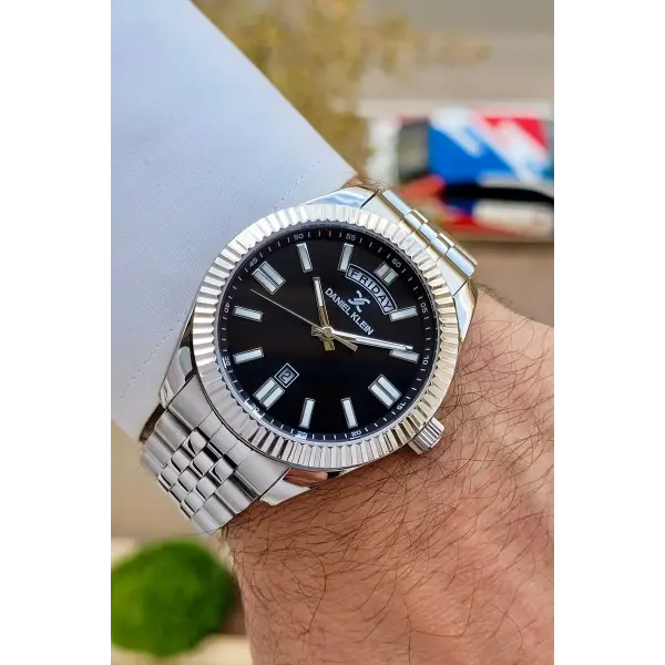 Daniel Klein DKISTE1462 Kadranı Siyah Kordonu Gümüş Renk Erkek Kol Saati