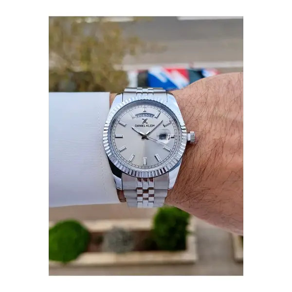Daniel Klein DKISTE1456 Gümüş Renk Fonksiyonlu Klipsli Erkek Kol Saati