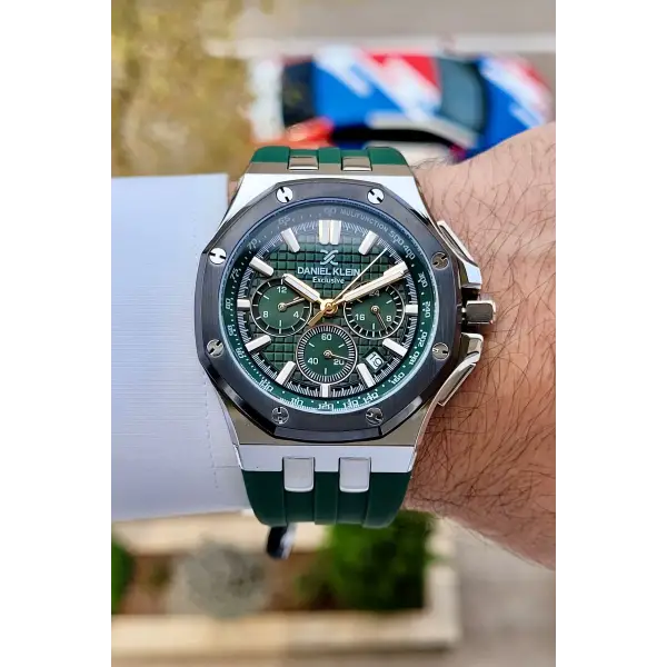 Daniel Klein DKISTE1467 Kasası Gümüş Kordonu Yeşil Renk Göstergeleri Aktif Erkek Kol Saati