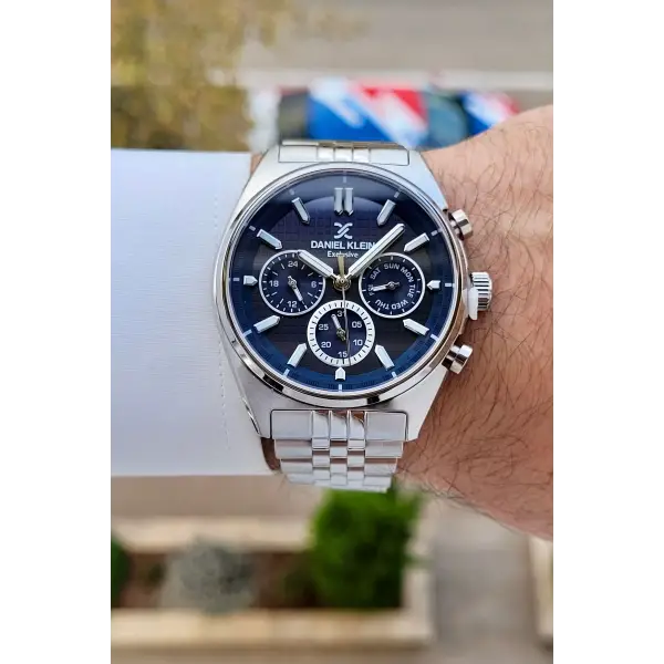 Daniel Klein DKISTE1463 Kadranı Lacivert Kordonu Gümüş Renk İç Göstergeleri Aktif Erkek Kol Saati