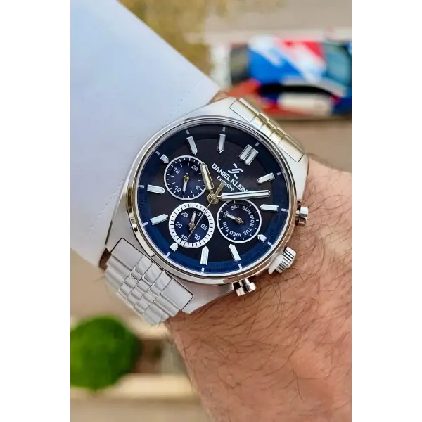 Daniel Klein DKISTE1463 Kadranı Lacivert Kordonu Gümüş Renk İç Göstergeleri Aktif Erkek Kol Saati