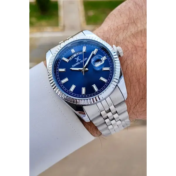 Daniel Klein DKISTE1458 Kadranı Lacivert Kordonu Gümüş Renk Fonksiyonlu Klipsli Erkek Kol Saati