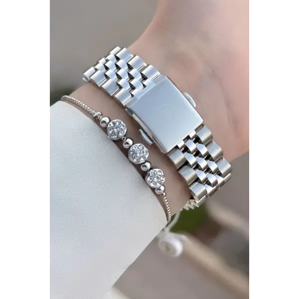 Gold Gümüş Renk 5 ATM Kadın Kol Saati ve Bileklik