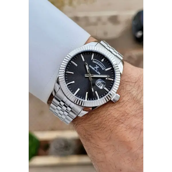 Daniel Klein DKISTE1474 Kadranı Siyah Kordonu Gümüş Renk Erkek Kol Saati