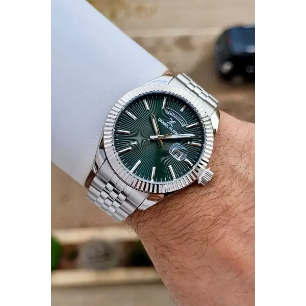Daniel Klein DKISTE1476 Kadranı Yeşil Kordonu Gümüş Renk Erkek Kol Saati