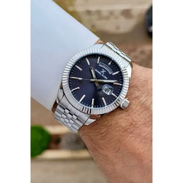 Daniel Klein DKISTE1475 Kadranı Lacivert Kordonu Gümüş Renk Erkek Kol Saati