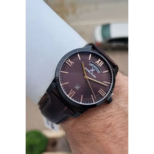 Daniel Klein DKISTE1526 Rakamları Bakır Kordonu Kahverengi Renk 2 Yıl Garantili 43 mm Erkek Kol Saati