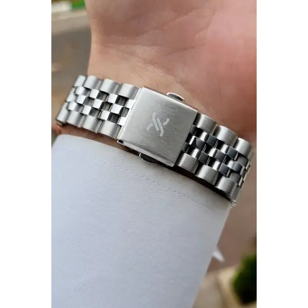 Kadranı Lacivert Kordonu Gümüş Renk 42 mm Fonksiyonlu Erkek Kol Saati