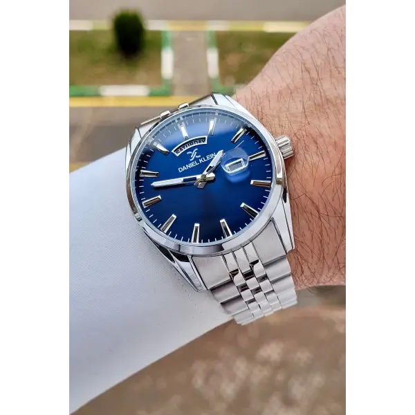 Daniel Klein DKISTE1585 Kadranı Lacivert Kordonu Gümüş Renk 42 mm Erkek Kol Saati