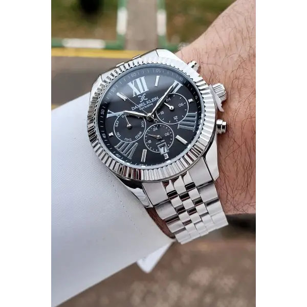 Daniel Klein DKISTE1600 Kadranı Siyah Kordonu Gümüş Renk 42 mm Erkek Kol Saati