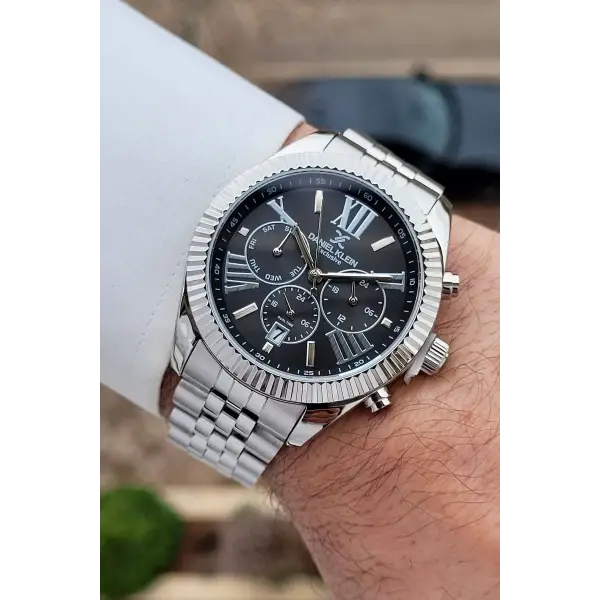 Daniel Klein DKISTE1600 Kadranı Siyah Kordonu Gümüş Renk 42 mm Erkek Kol Saati
