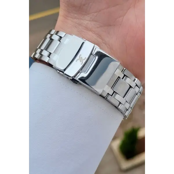 Daniel Klein DKISTE1577 Kadranı Siyah Kordonu Gümüş Renk 43 mm Erkek Kol Saati