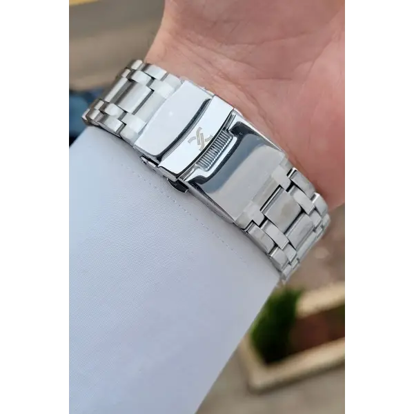 Daniel Klein DKISTE1576 Gümüş Renk 43 mm Erkek Kol Saati