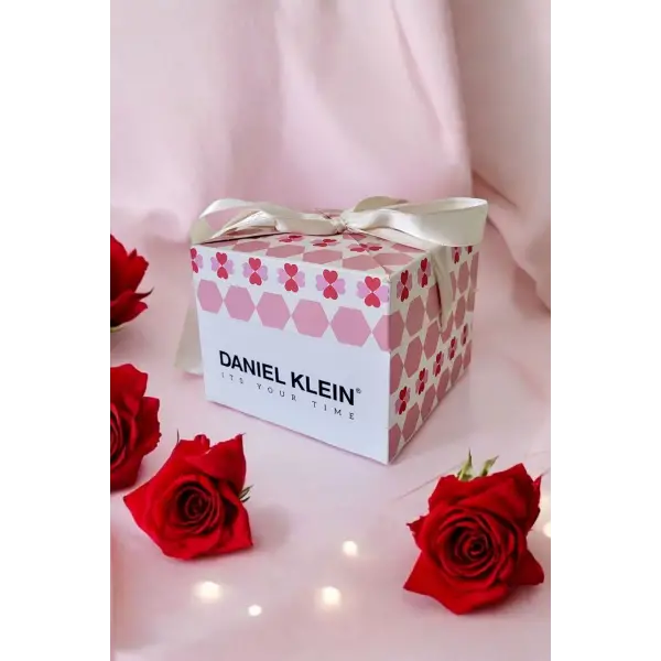 Pudra Kurdele Detaylı Hediye Kutusu