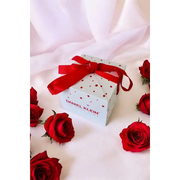 Kırmızı Kurdele Detaylı Hediye Kutusu